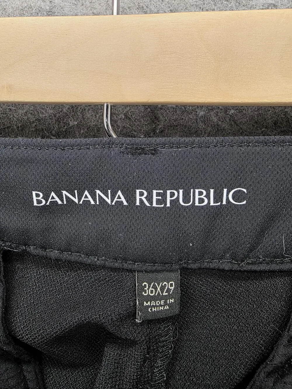 Banana Republic Dress Pants Mens 36x29 Black Polyester Flat Front Slacks Office